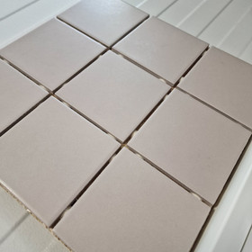 Island Beige matta 10x10 cm lattialaatta