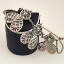 HGL , Kalevala Koru, Mehiläinen Kääty ,  Kaulakoru Hopeaa -61