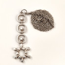 Kultateollisuus oy | Jorma Laine | Riipus | kaulakoru | Hopeaa -69