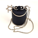 Kultateollisuus oy | Jorma Laine | Riipus | kaulakoru | Hopeaa -69