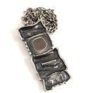 Turun Hopea oy | Pentti Sarpaneva | Kelo -Riipus | Ruusukvartsi kaulakoru |Hopeaa 