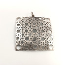 Liisa Vitali | (iso) NELIÖ | Pitsi Riipus | 830 Hopeaa 