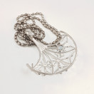 Kalevala Koru | Naisen ääni RIIPUS | Topaasi | Kaulakoru Hopeaa 