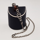 Kalevala Koru |  Tulen Henki -kääty |  kaulakoru meripihkalla | Hopeaa