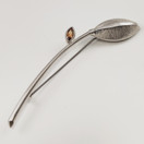 Kalevala Koru | Kukkiva Lehti -Solki | Rintakoru Hopeaa 