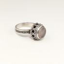 Kalevala Koru|  Kai Lindström | Sormus-1515 | Ruusukvartsi | Hopeaa