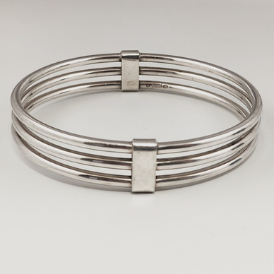 AARIKKA | Design Kaija Aarikka | Meliina Rannekoru |  Hopeaa -88