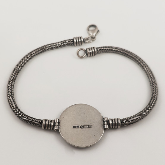 Kalevala Koru | Aurinkoleijona Rannekoru |  Amuletti | Hopeaa 