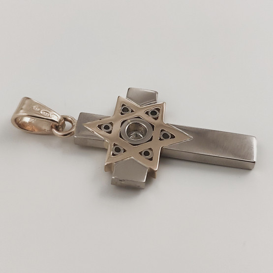 Huikea Ristiriipus Timanteilla | yht 0,47ct  | 585 Kultaa 