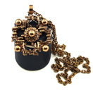 Kultasepät Salovaara ky | K.Sara | Riipus | Kaulakoru Pronssia