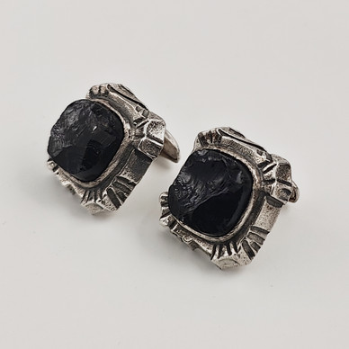 Turun Hopea oy | Pentti Sarpaneva |  (isot) Kelo Kalvosinnapit | Hopeaa