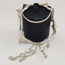 AKT / Tammen koru ,Tulppaani Kääty, Kaulakoru Hopeaa