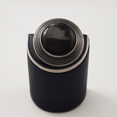 Kalevala Koru |  KiviSolki | Spektroliitti rintakoru | Hopeaa -82