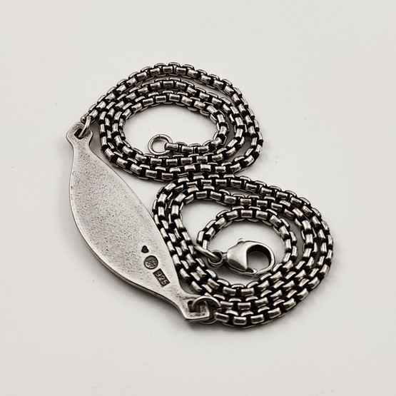 Kalevala koru | Väinö Kääty | Kaulakoru laatalla | 925 Hopeaa 