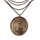 Turun Hopea oy | Jorma Laine, (iso) CHIC -Riipus | Kaulakoru Pronssia