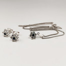 Säihkyvä korusetti | korvakorut &  kaulakoru |  925 Hopeaa