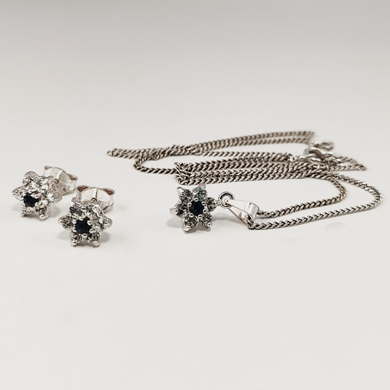 Säihkyvä korusetti | korvakorut &  kaulakoru |  925 Hopeaa