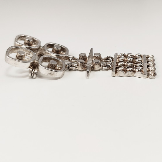 Kultateollisuus oy | Jorma Laine | Solki | Rintakoru Hopeaa -70