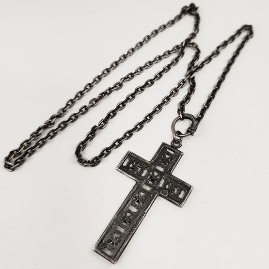 Turun Hopea oy | Pentti Sarpaneva | (iso) Pitsi RistiRiipus | Kaulakoru Hopeaa -69