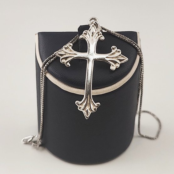 Upea Ristiriipus | Kaulakoru | 925 Hopeaa 