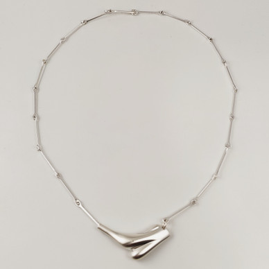 Lapponia | kääty | Kaulakoru | Hopeaa -89