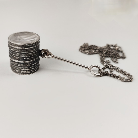 Kultateollisuus oy | Jorma Laine | Riipus | Kaulakoru | Hopeaa -68