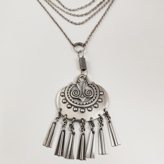 Kalevala koru | (iso) Kuutar riipus | kaulakoru | hopeaa 