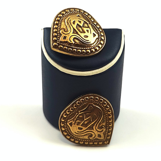 Kalevala Koru | Aarrekääty korvakorut | KLIPSIT | Pronssia