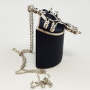 Kultasepät Salovaara ky | K.Sara |(iso) RistiRiipus | Kaulakoru | 925 Hopeaa