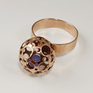 NW | Liisa Vitali | Leppäkerttu sormus | Kalsedoni | 14k kultaa | -72