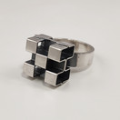 Kupittaan Kulta oy | Elis Kauppi | Sormus | Hopeaa -68