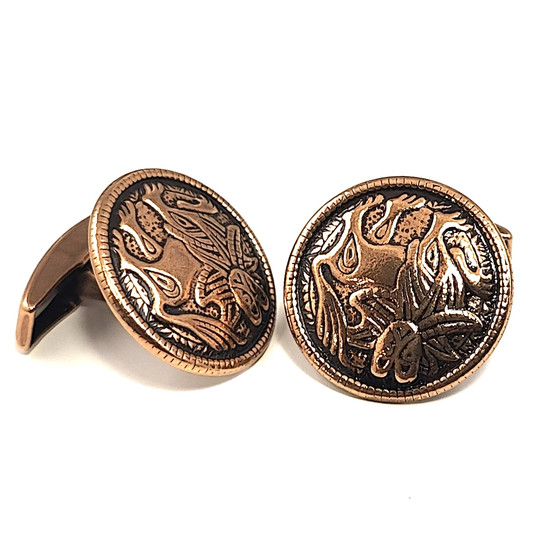 Kalevala Koru | Aurinkoleijona kalvosinnapit | Pronssia