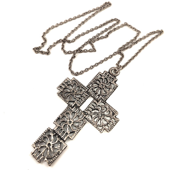 Iso Ristiriipus |  Kaulakoru | Tinaa 