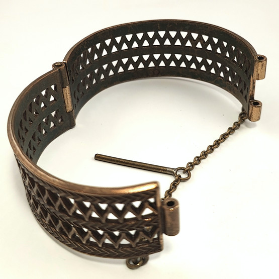 Kalevala Koru | Uskelan rannekoru | Pronssia