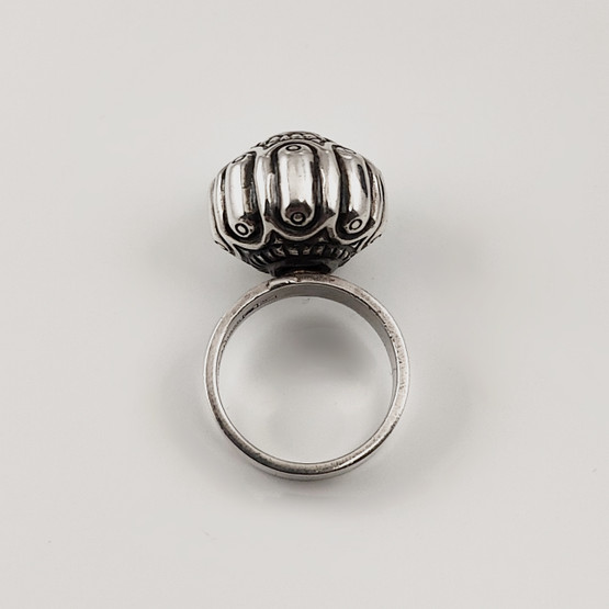 Kalevala Koru | Pallohela |  HAUHON Sormus | Hopeaa -72