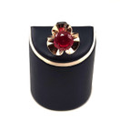 Kupittaan kulta oy | Elis Kauppi | Sormus Punaisella kivellä | 585 kultaa -73