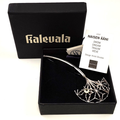 Kalevala Koru | (iso) Naisen Ääni -Solki | Keltainen kvartsi | Hopeaa