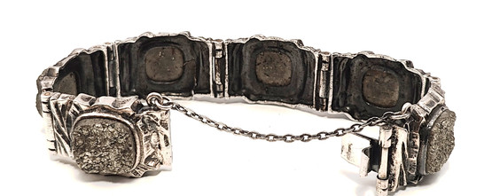 Turun Hopea oy | Pentti Sarpaneva | Kelo Rannekoru | Rikkikiisut | Hopeaa -70