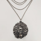 Turun hopea oy | Pentti Sarpaneva | iso KAARNA  Riipus | Kaulakoru | 830 Hopeaa -72