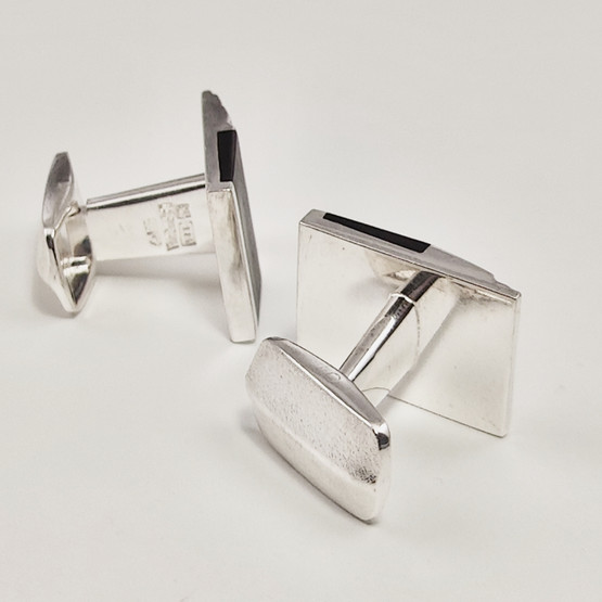 Lapponia | Zoltan Popovits | CASABLANCA Kalvosinnapit | Hopeaa 