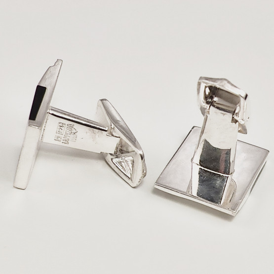 Lapponia | Zoltan Popovits | CASABLANCA Kalvosinnapit | Hopeaa 