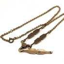 Kalevala Koru | Kehrääjä -kääty | Kaulakoru spektroliitilla | Pronssia