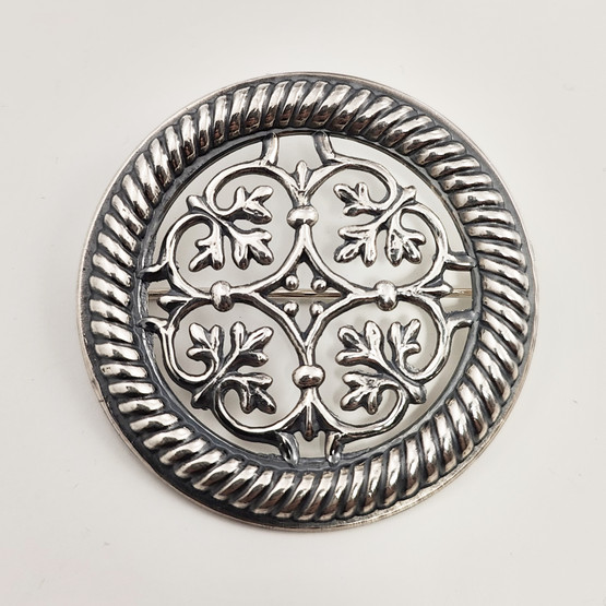 Kalevala Koru | Tuukkalan Solki | Rintakoru 916 Hopeaa -66