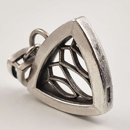 Kalevala Koru | AHTI riipus |  Hopeaa