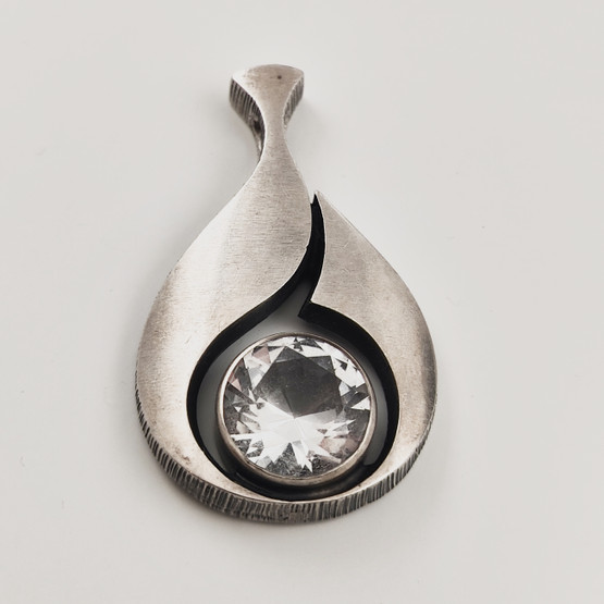 Karl Laine | Kookas Riipus vuorikiteellä | Hopeaa 