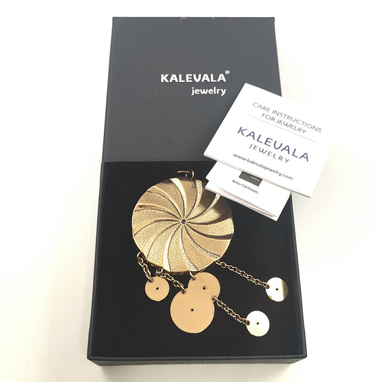 Kalevala Koru | MYLLYNKIVET  Riipus | Kaulakoru | Pronssia