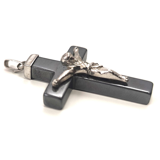 KRUSIFIKSI |  Ristiriipus | Hematiitti 