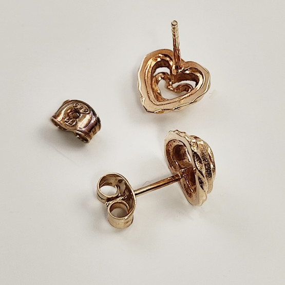 Kalevala koru | Talon sydän Korvakorut | Tappikorvikset | 14k kultaa 