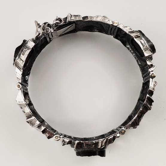 Turun Hopea oy | Pentti Sarpaneva | Kelo Rannekoru | Savukvartsit | Hopeaa 