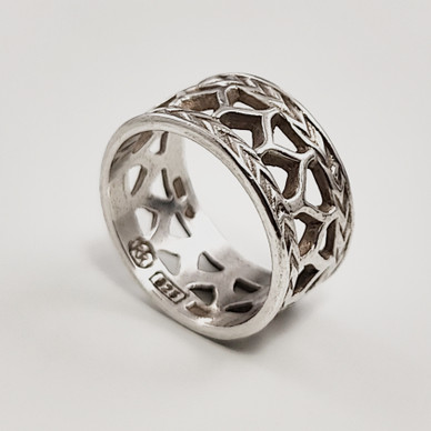 Kalevala Koru | Uskelan sormus |  hopeaa 